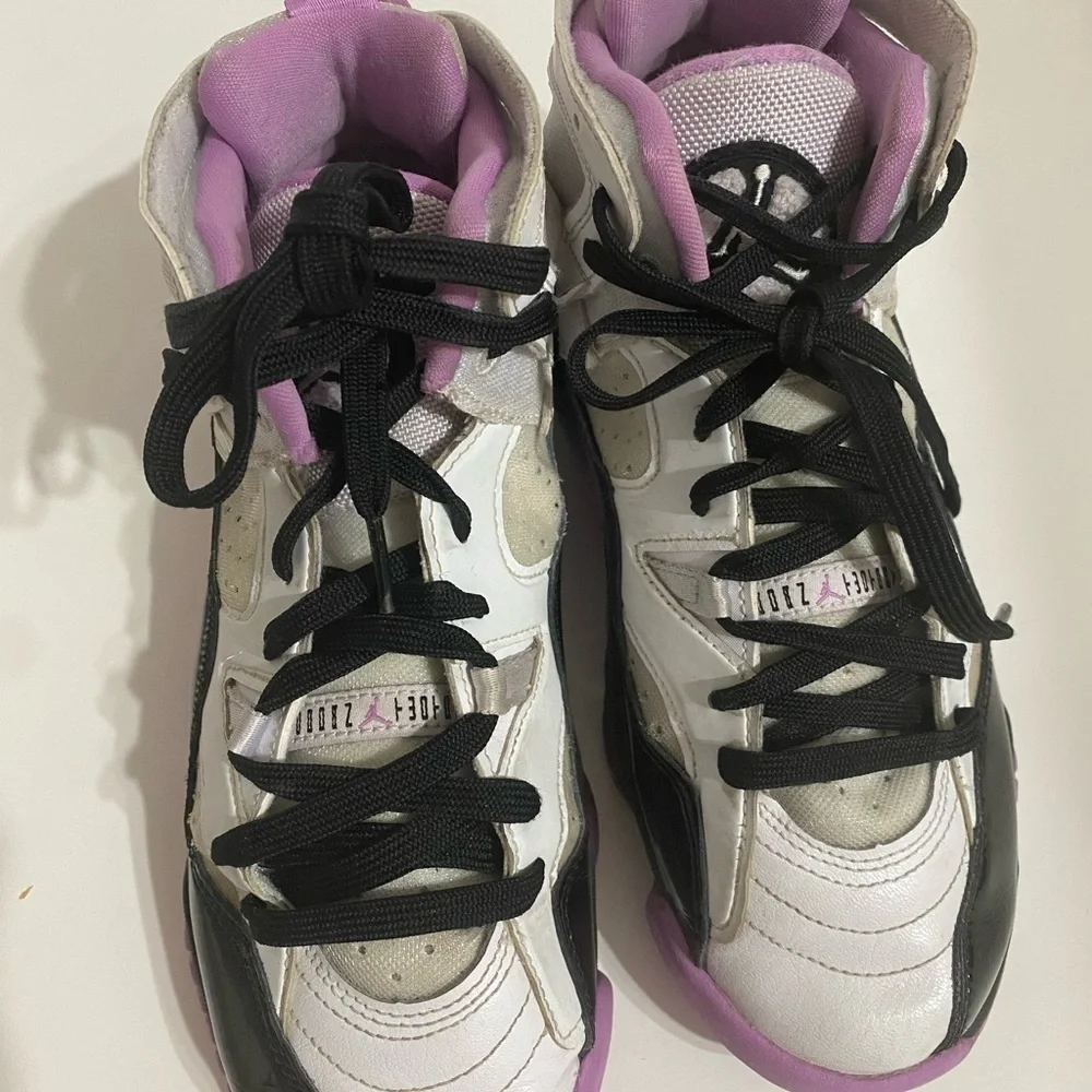 Jordan Jumpman Two Trey Barely Grape GS Size 7Y DQ8431-105